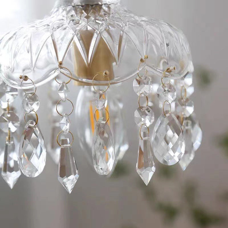 Amy – Französische Vintage-Kristall-Wandlampe