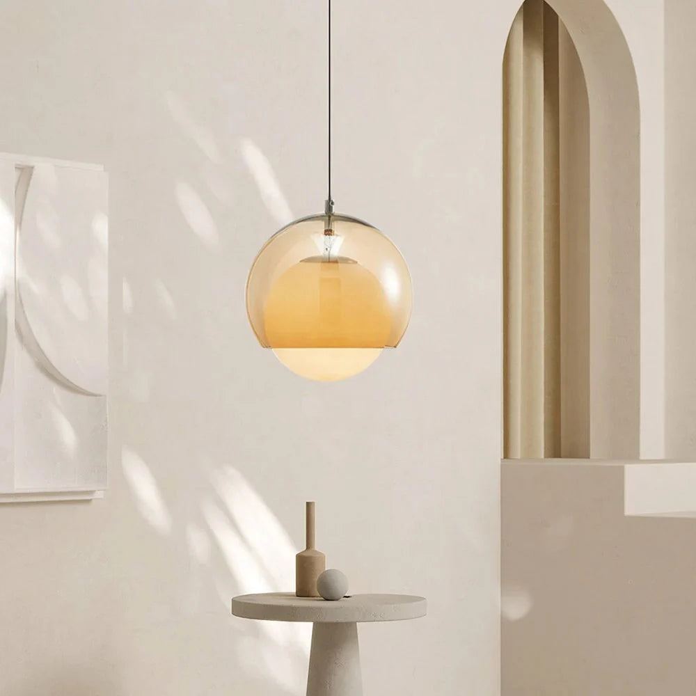 Yaori – Orangefarbene Retro Bauhaus-Pendelleuchte