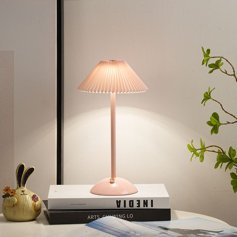 Cleah – Klappbare Nachttischlampe mit Ladestation