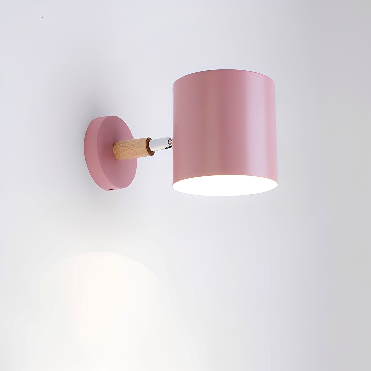 Aurora – Nordische Wohnzimmer-Wandleuchte