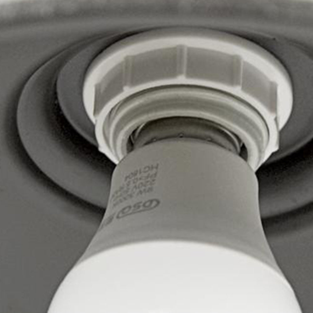 Lean – Retro Eisen Wandlampe