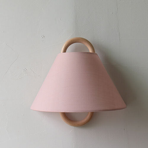 Aurelia – LED Wandlampe aus Buchenholz