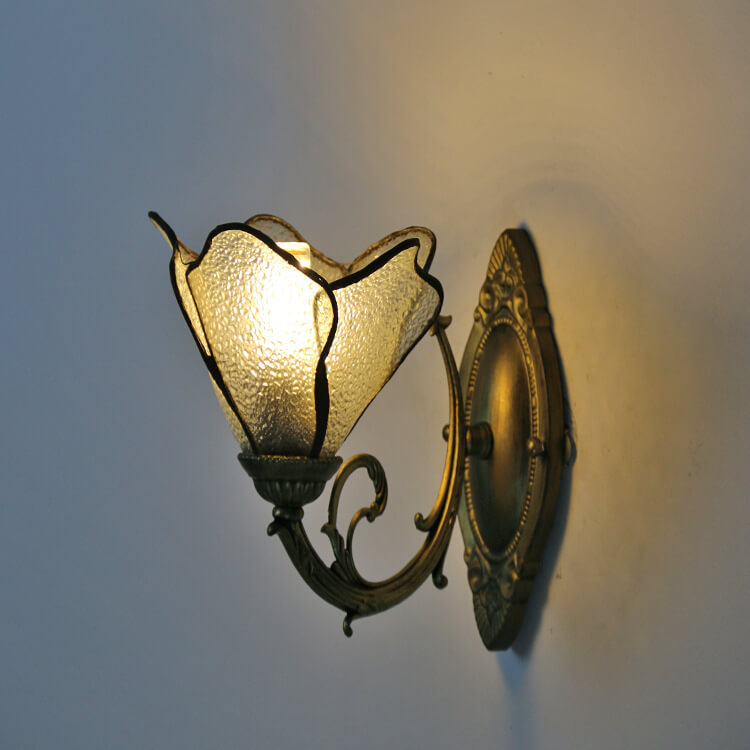 Leona – Schicke Glas-Wandleuchte