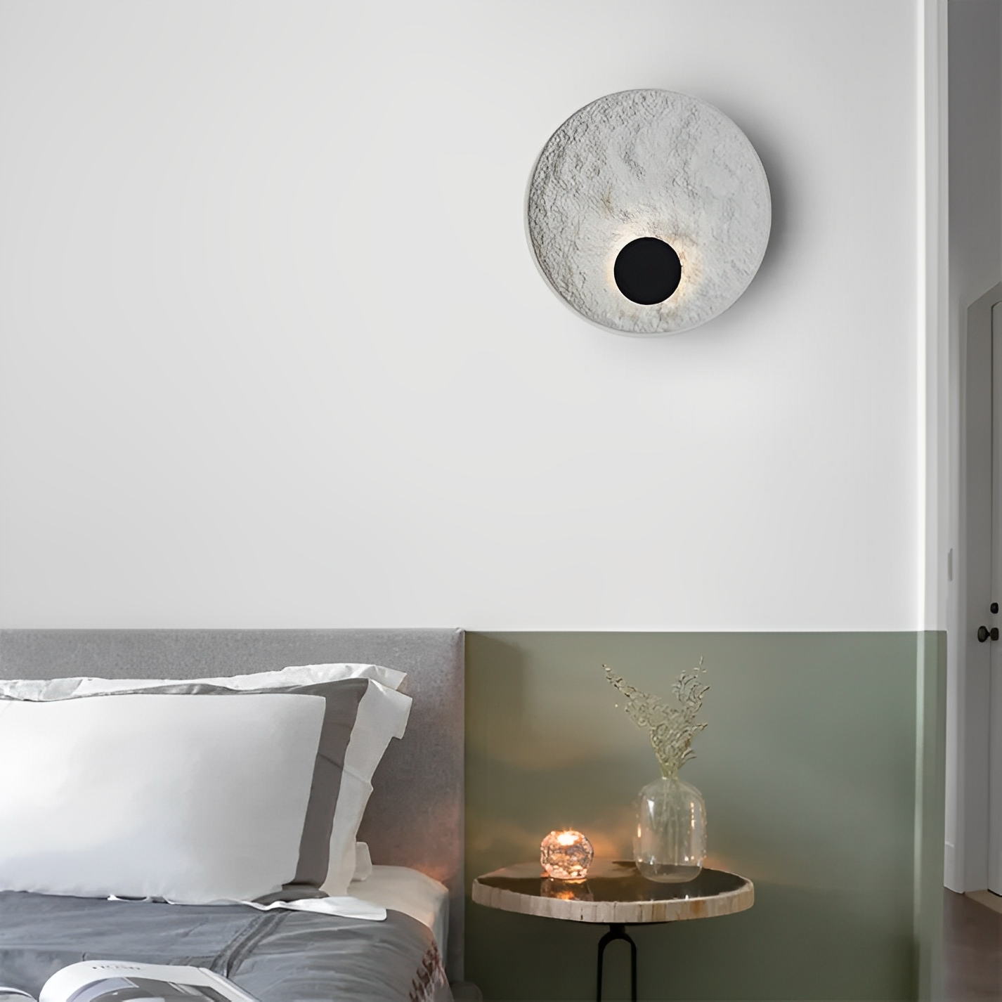Lunaris – Runde LED-Wandleuchte mit weißem Kugel-Design