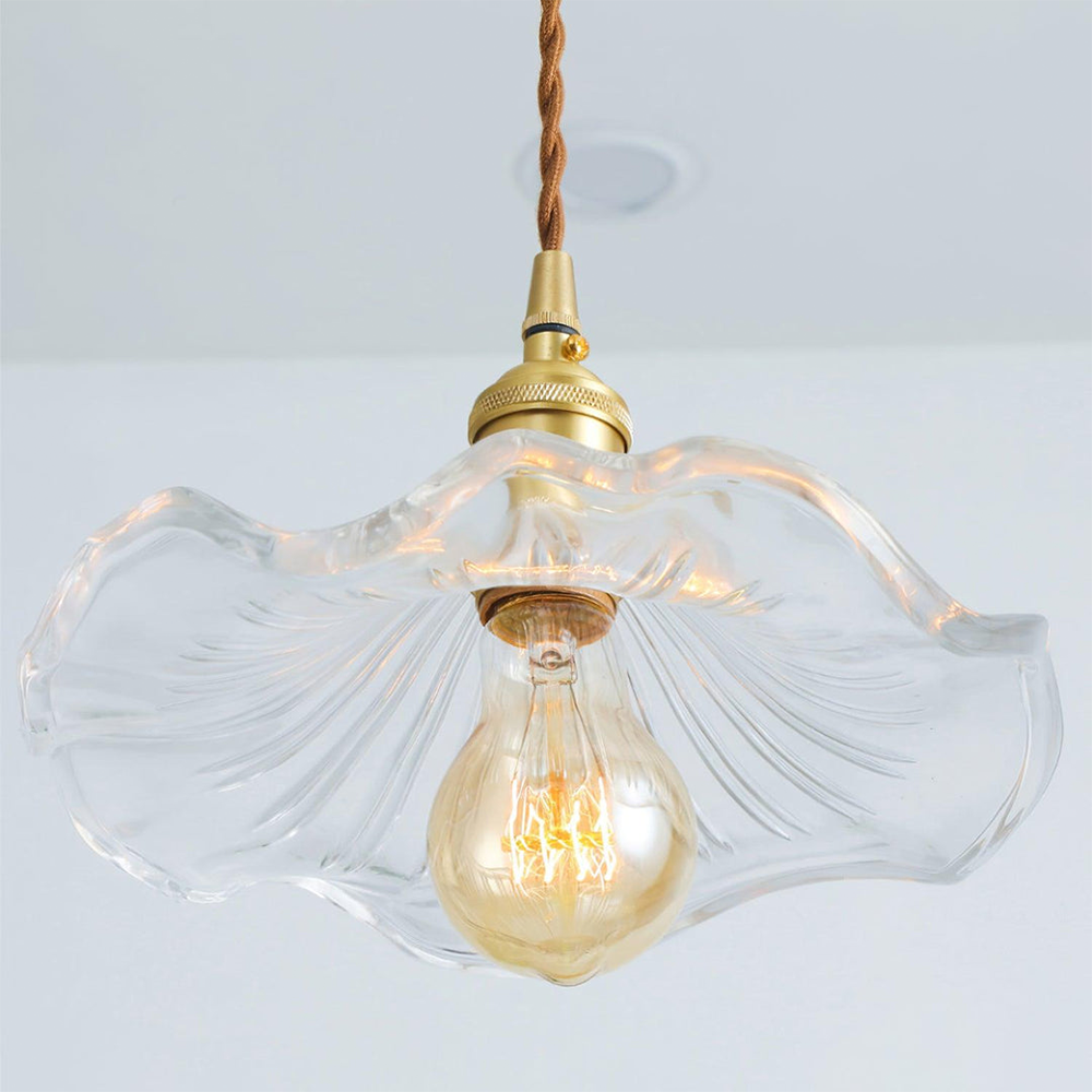 HibiBloom – Stilvolle Lampe mit Hibiskusblüten für exotisches Flair