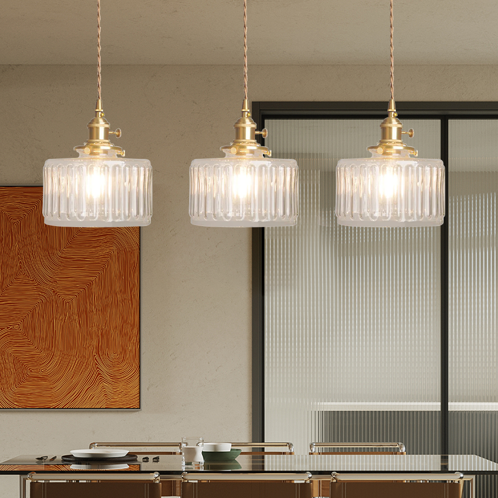 RetroLume – Klassische Tischlampe im Vintage-Design