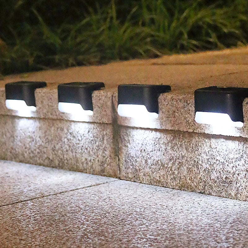 Wetterfeste Solar-Treppenlichter für außen (4er-Set)