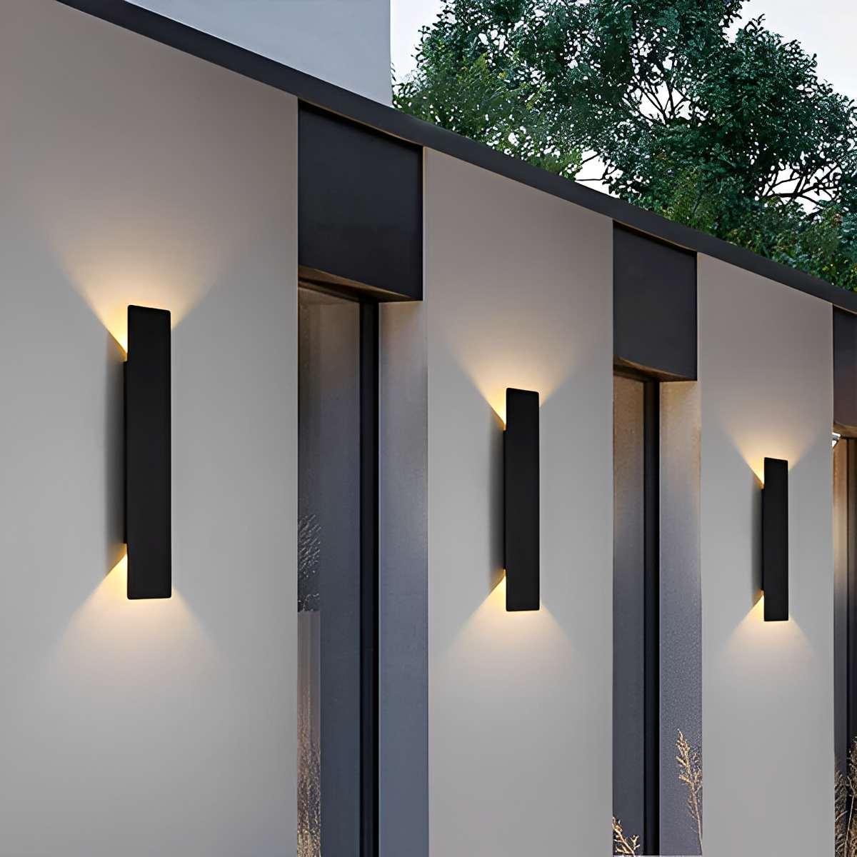 Levana – Moderne schlichte lange Wandleuchte