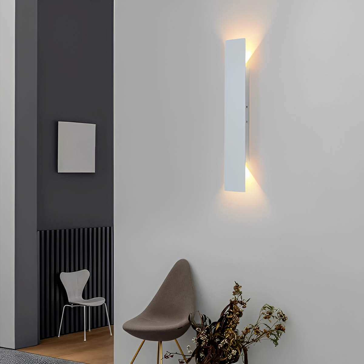 Levana – Moderne schlichte lange Wandleuchte