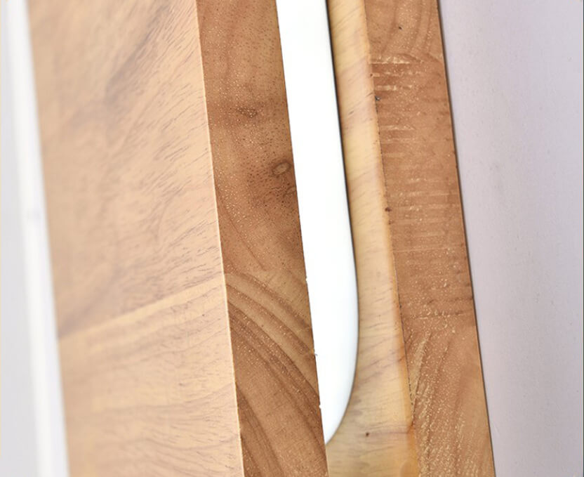 Norah – Wandlampe aus Massivholz