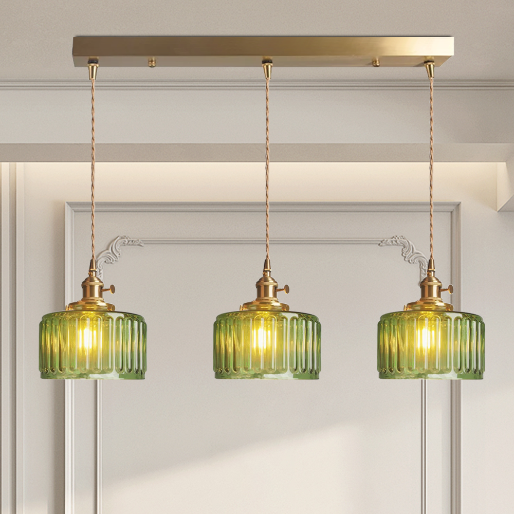 RetroLume – Klassische Tischlampe im Vintage-Design
