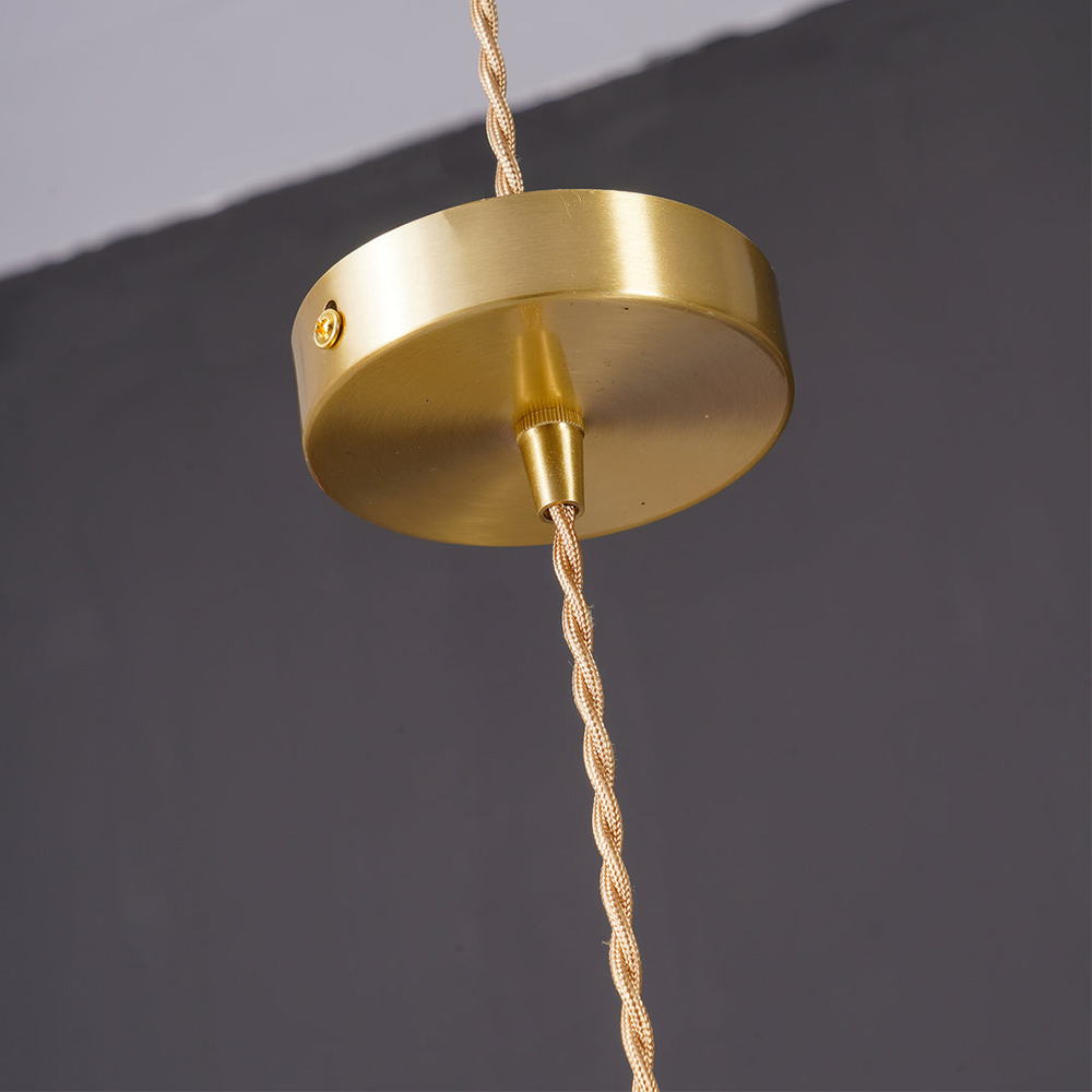 HibiBloom – Stilvolle Lampe mit Hibiskusblüten für exotisches Flair