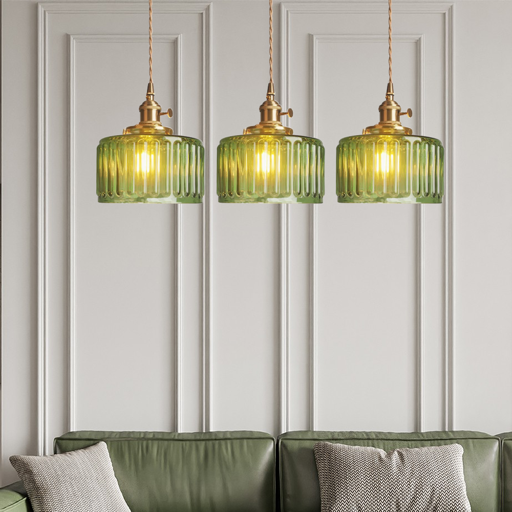 RetroLume – Klassische Tischlampe im Vintage-Design