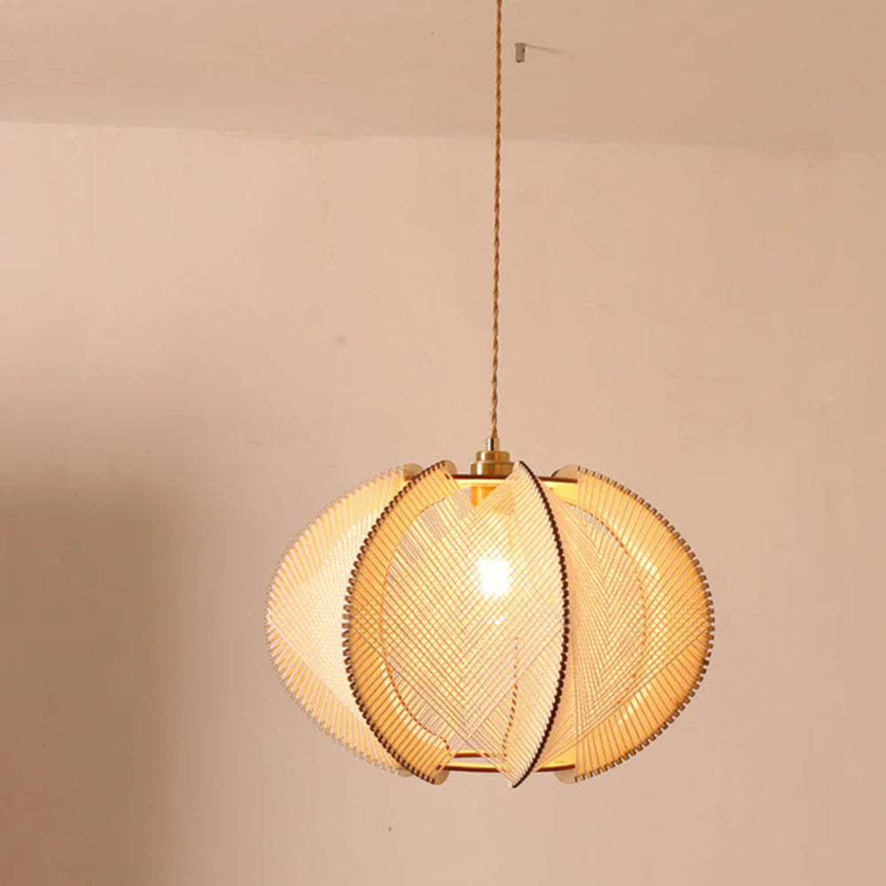 Ravi – Kreative Holz-Pendelleuchte