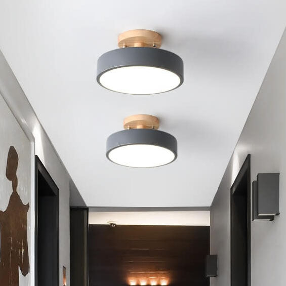 Runde LED-Halbunterputz-Deckenleuchte