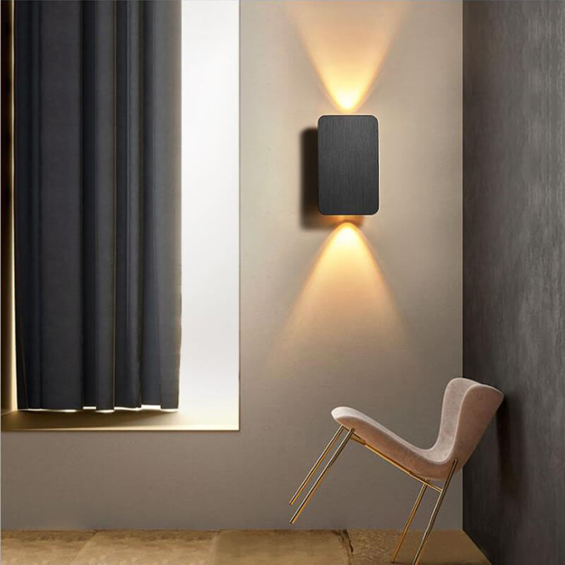 Vera – Schlichte LED Wandlampe
