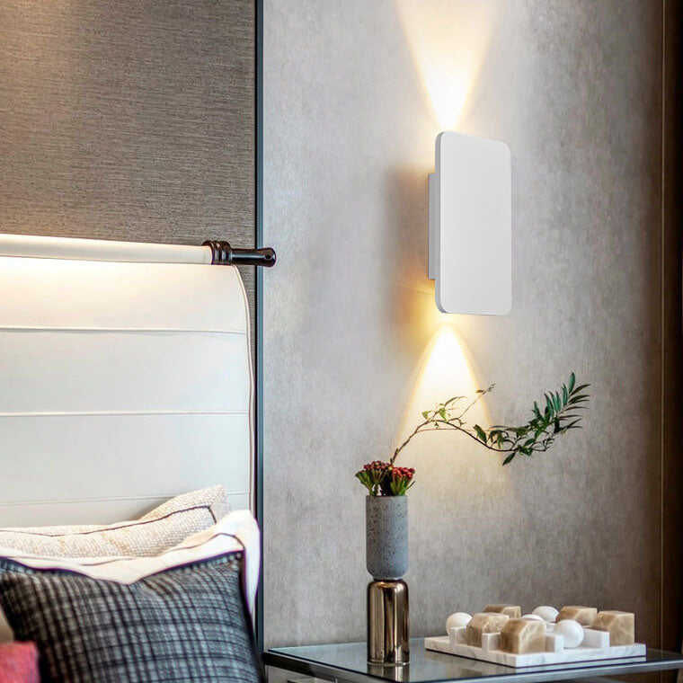 Vera – Schlichte LED Wandlampe
