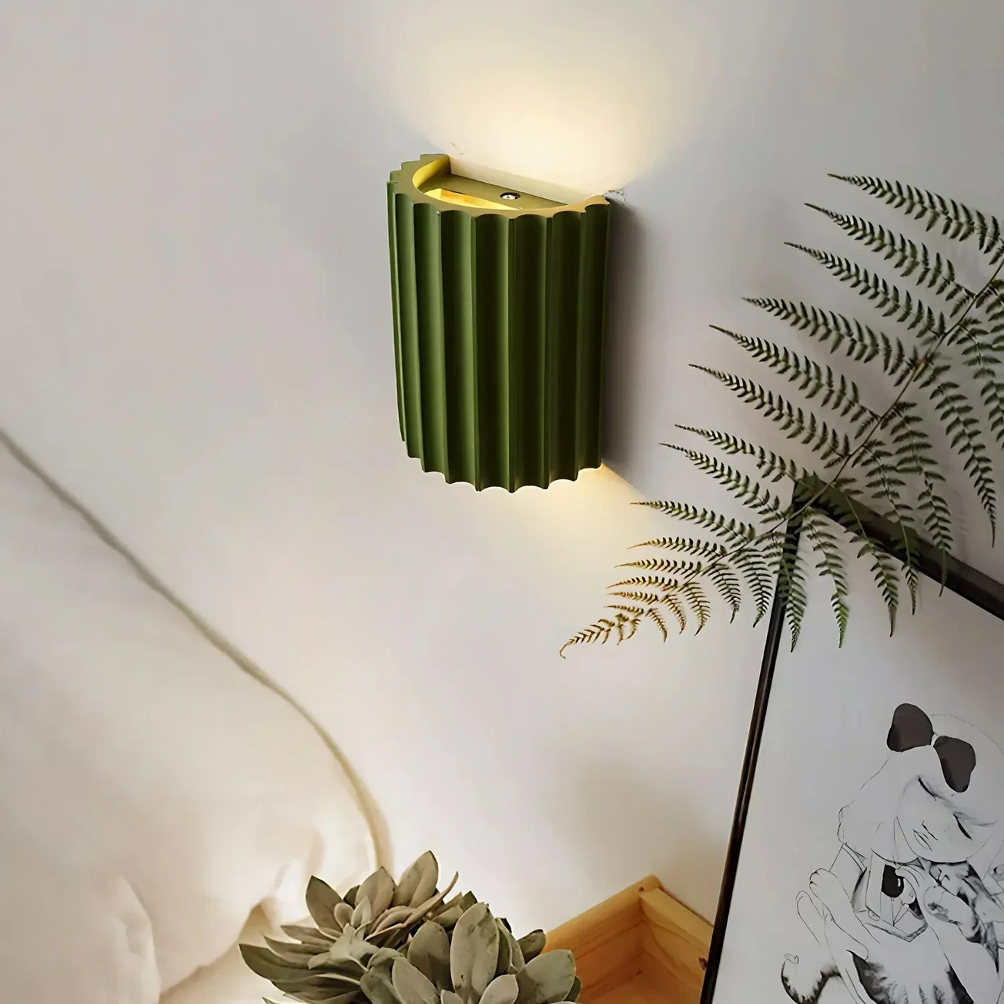 Theo – Nordic Style Resin Wandleuchte