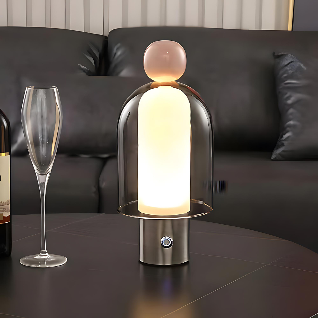 Claria – Dimm- und aufladbare LED-Glas-Tischlampe für moderne Wohnakzente