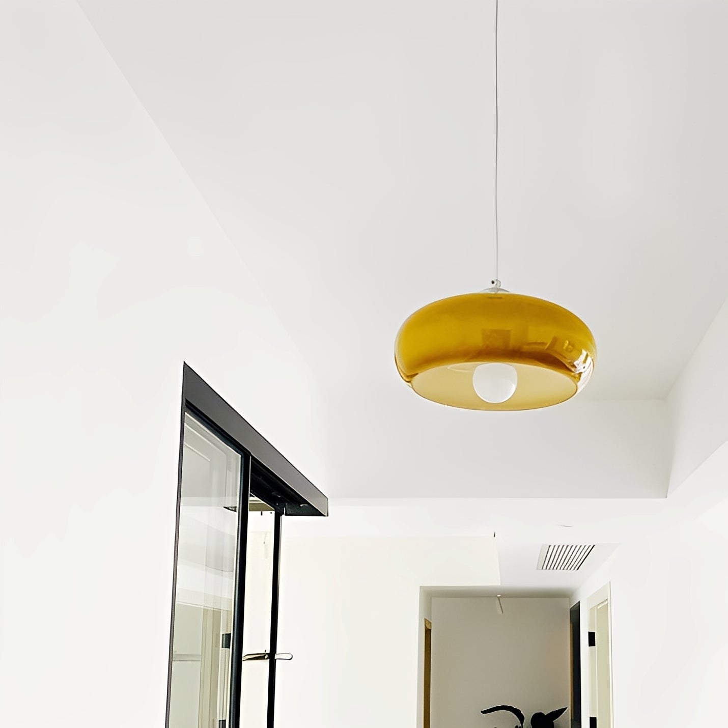 Noemi – Bauhaus Retro Restaurantlampe