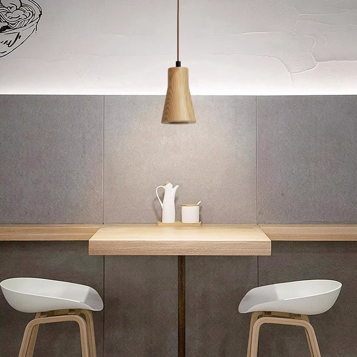 Yumi – Kreativer Holz-Kronleuchter im modernen Stil