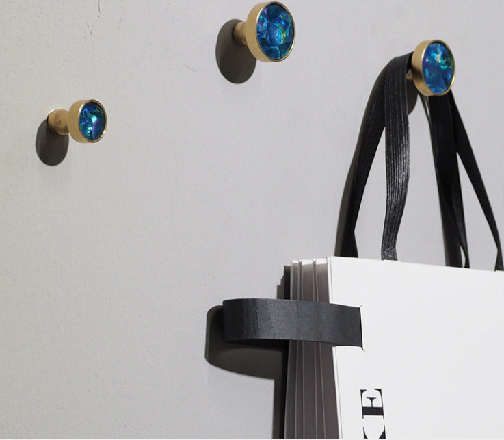 StoneHook – Elegante Wandhaken mit natürlicher Steinoptik