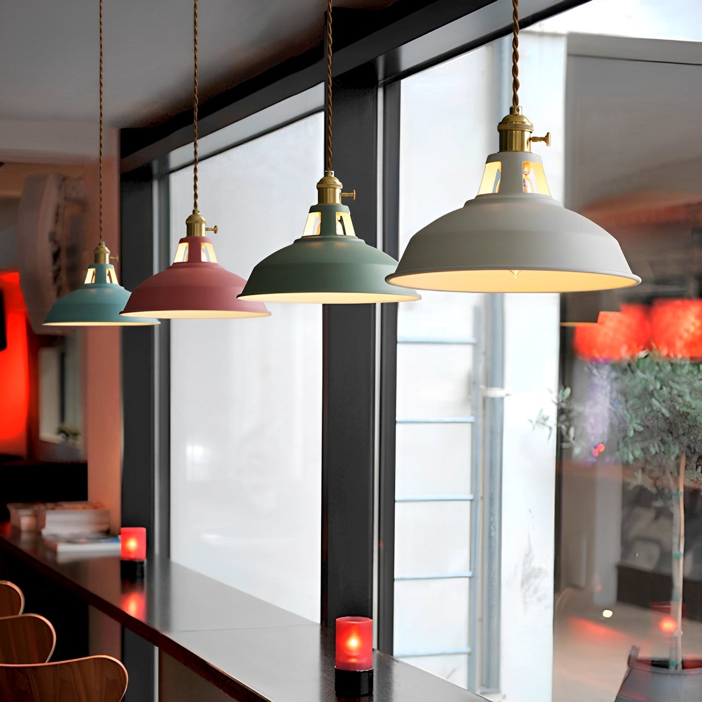 Mella – Industrie-Hängelampe im Macaron-Design aus Metall