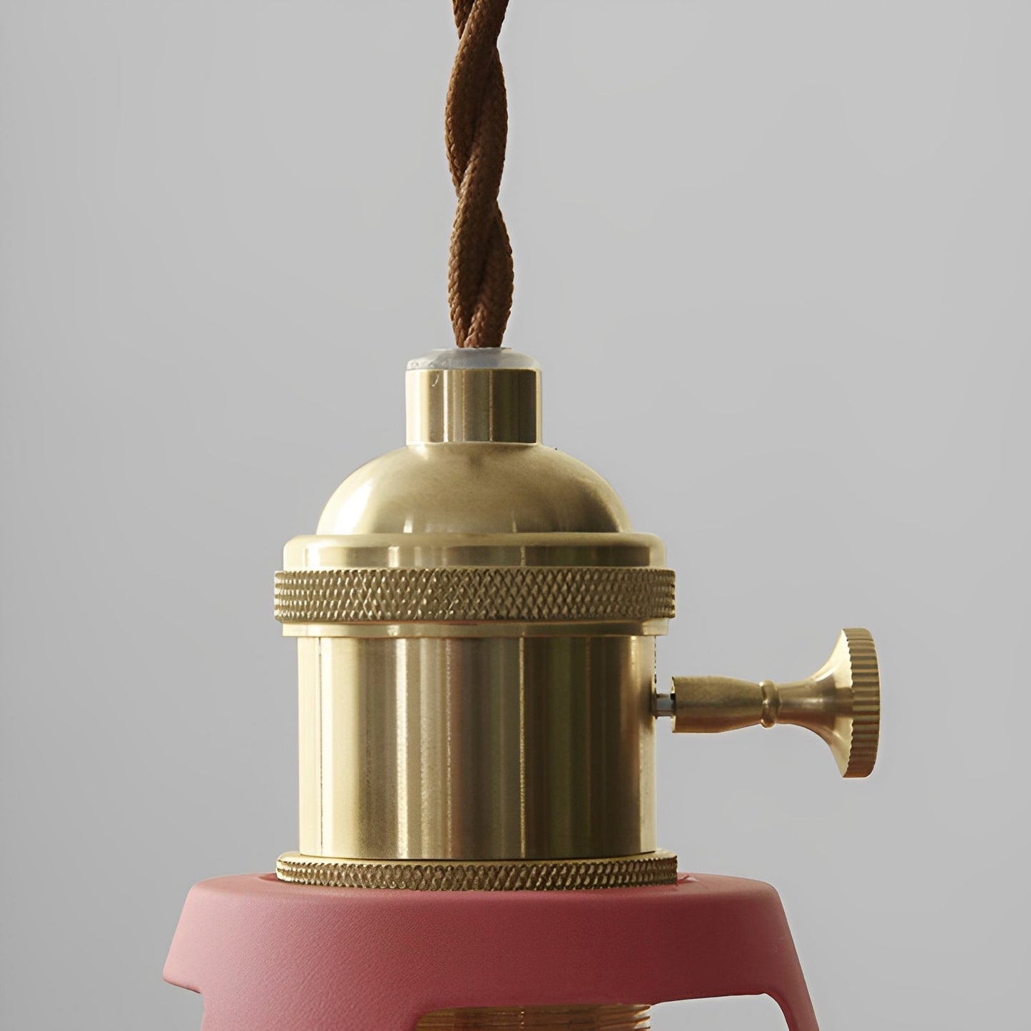 Mella – Industrie-Hängelampe im Macaron-Design aus Metall