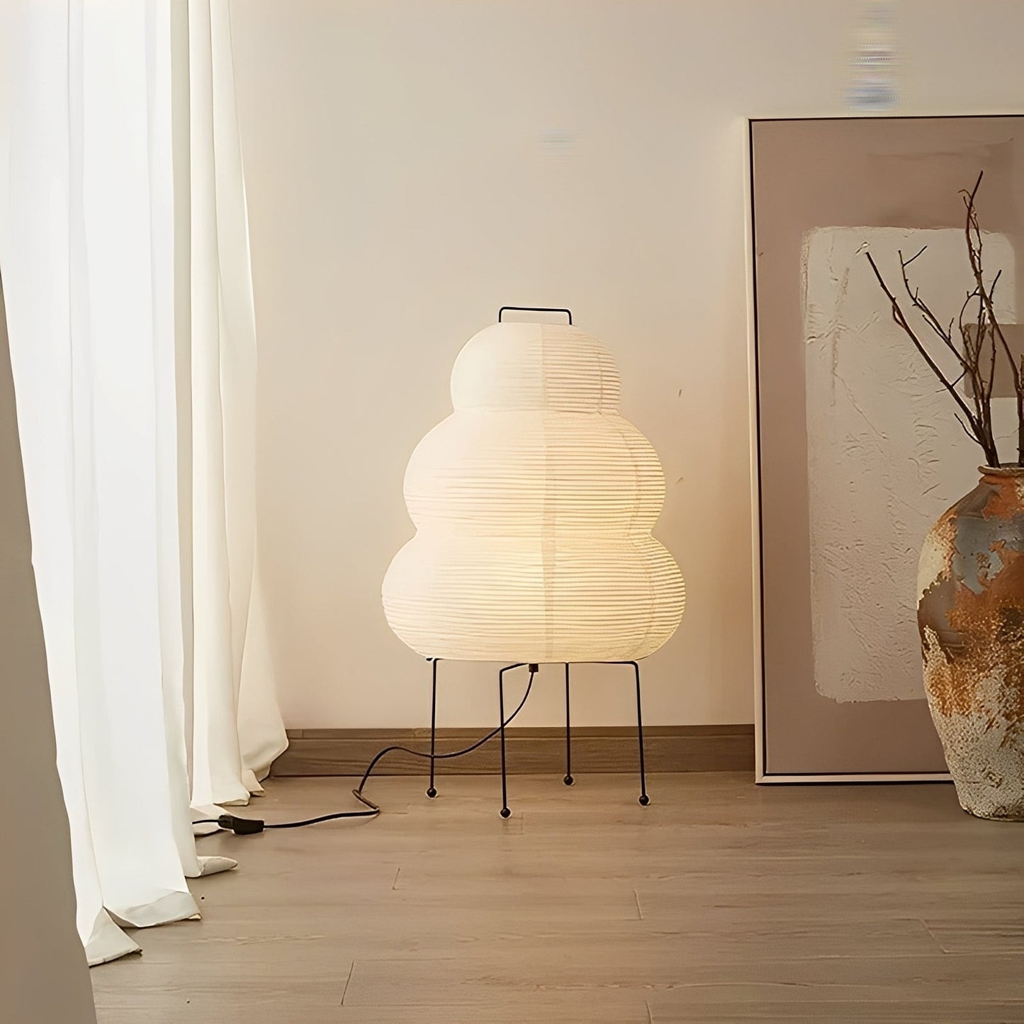 Emilia – Einfache Stehlampe