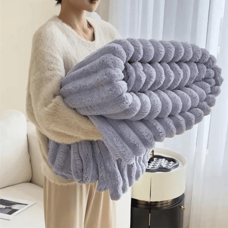 Nola – Dicke Flanell-Decke im skandinavischen Stil