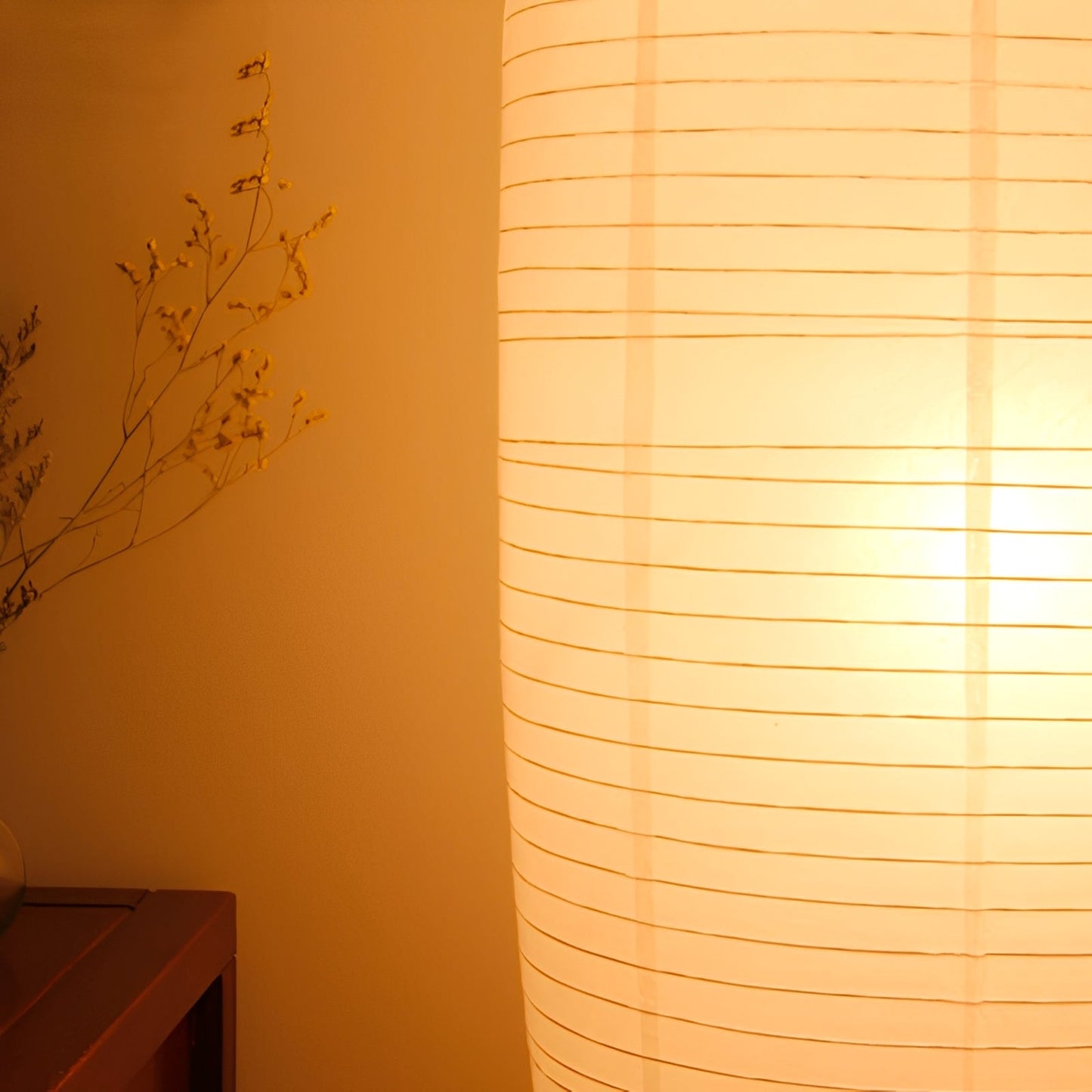 Selene – Schlichte Stehlampe