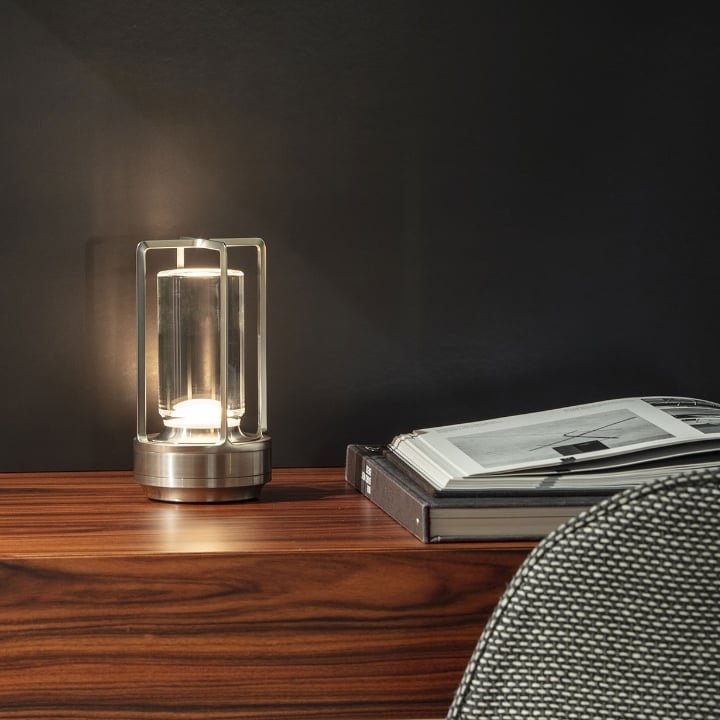 CrystalGlow – Kabellose LED-Kristalllampe im Laternenstil