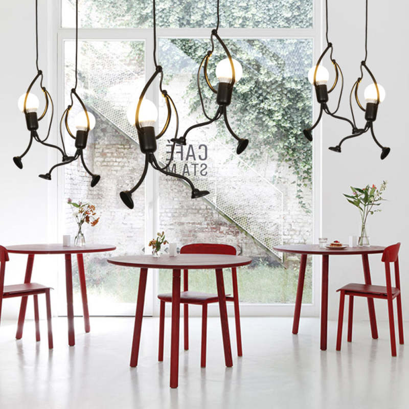 IronRetro – Industrielle Tischlampe im Superhelden-Look