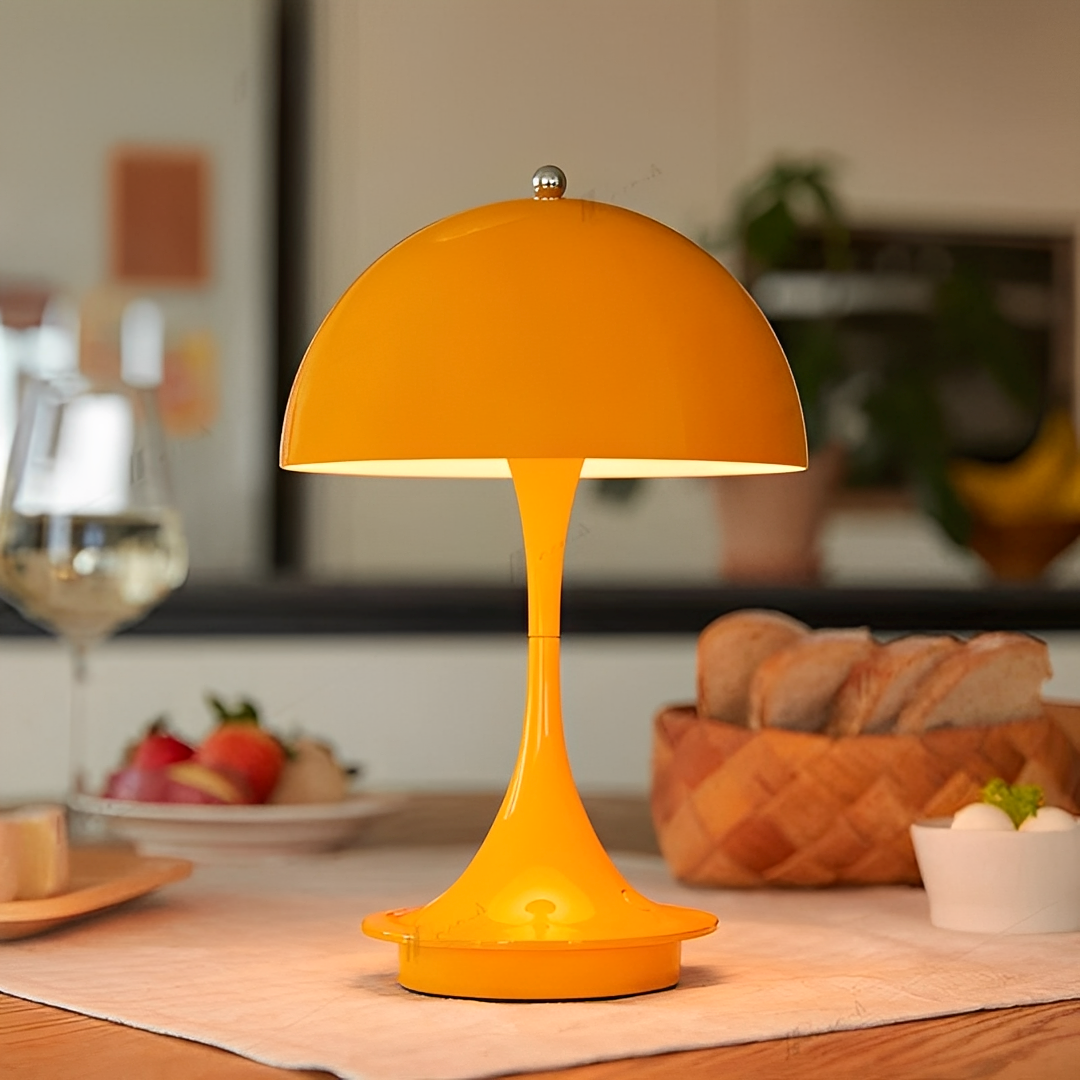 Luma – Originelle Pilz-Tischlampe mit USB-Ladung