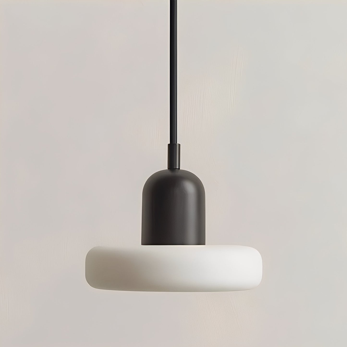 Colette – Tischlampe im französischen Stil