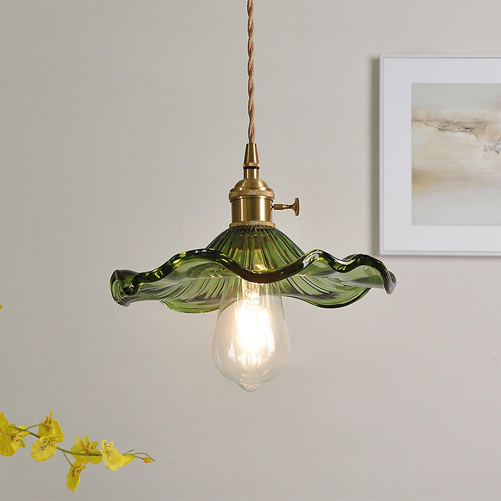 HibiBloom – Stilvolle Lampe mit Hibiskusblüten für exotisches Flair
