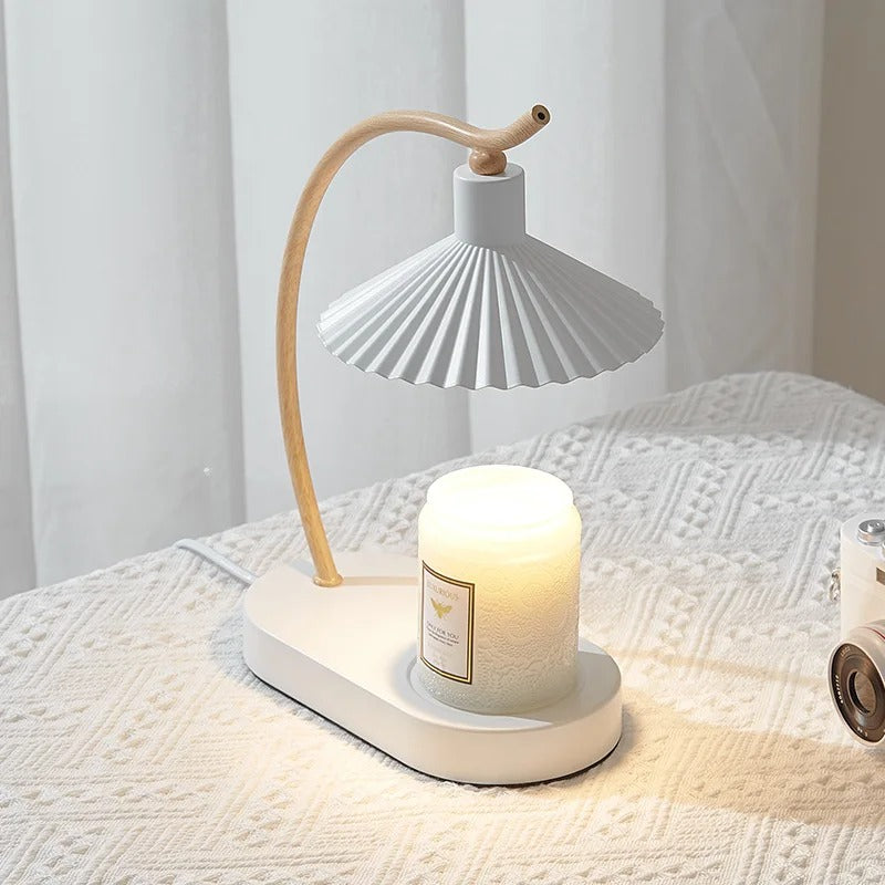 Vanessa – Kerzenwärmer-Lampe mit modernem Design