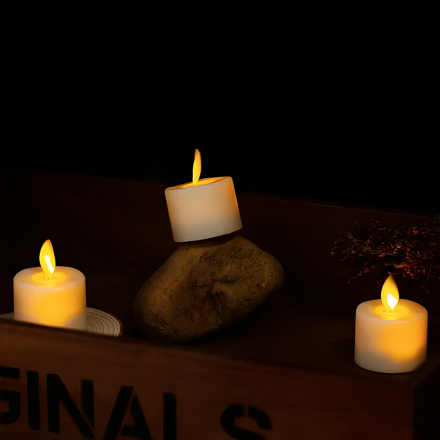 GlowLite – Bewegliche LED-Teelichtkerze in Beige