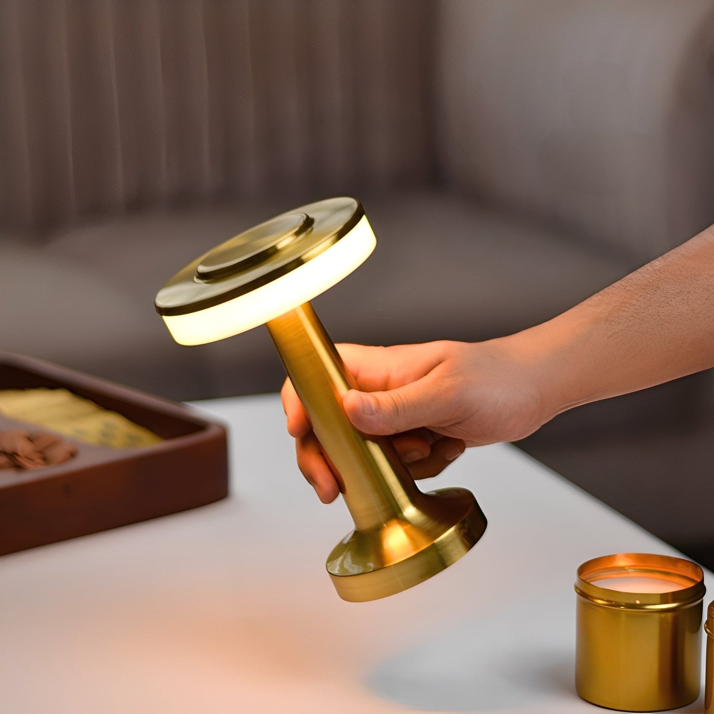 Zamira – Wiederaufladbare Hantel-Tischlampe