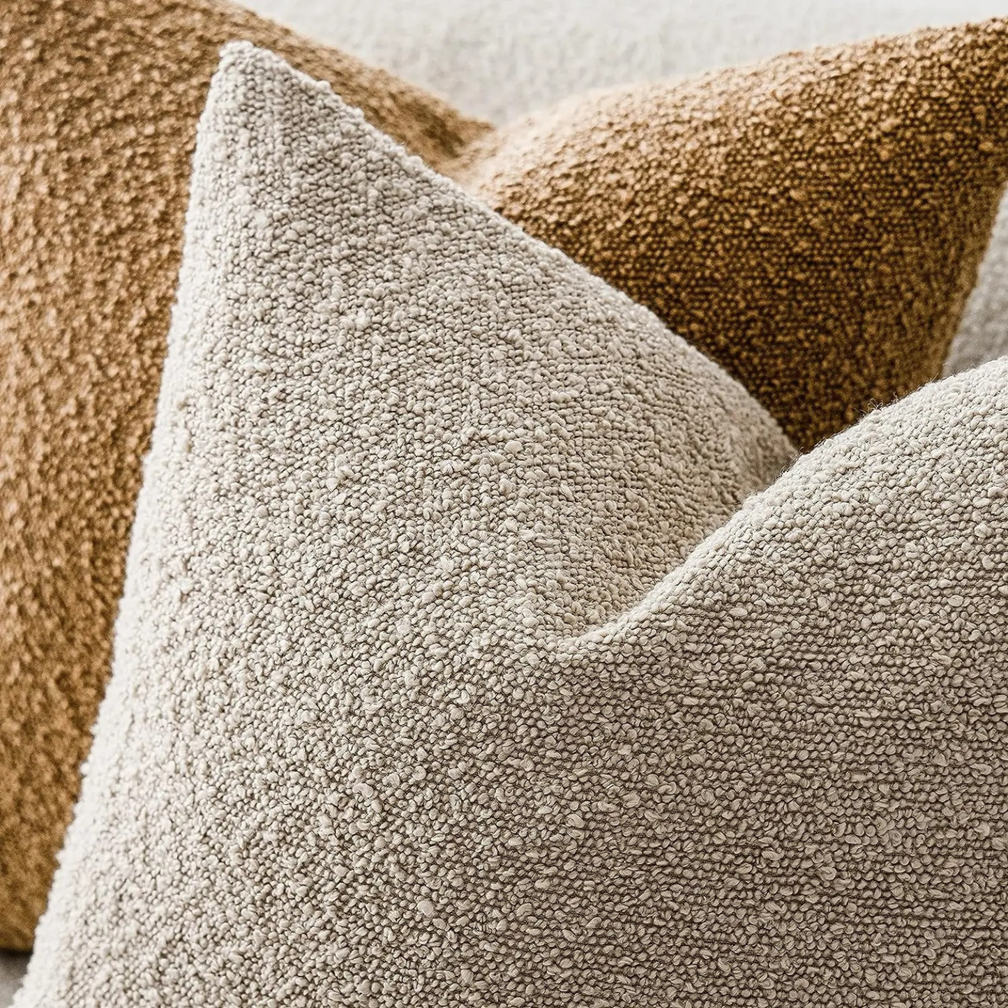 Mira – Weiche Bouclé-Kissenhüllen