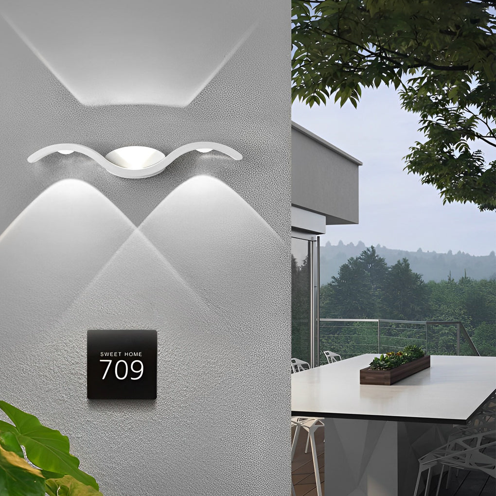 Emiko – Einfache LED Außenwandlampe