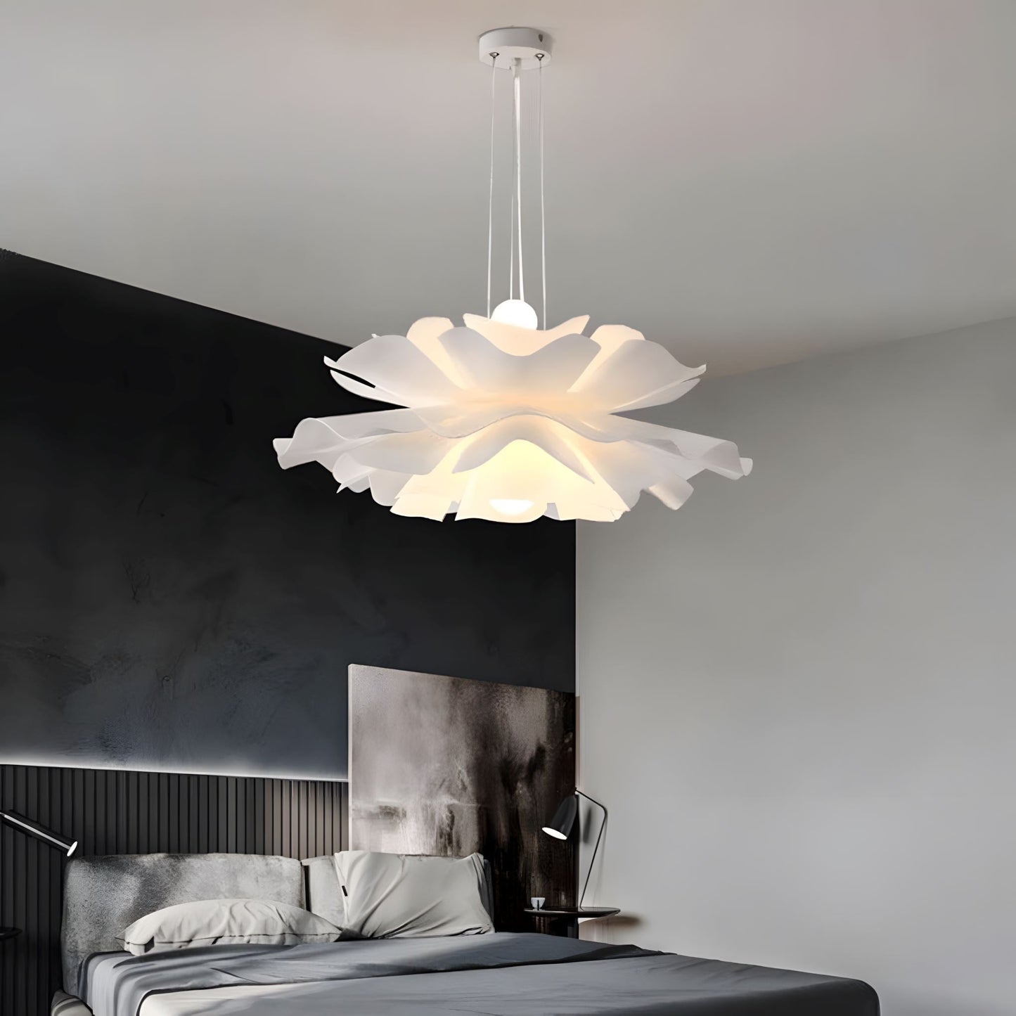 Blooming Brilliance - Moderne florale Pendelleuchte