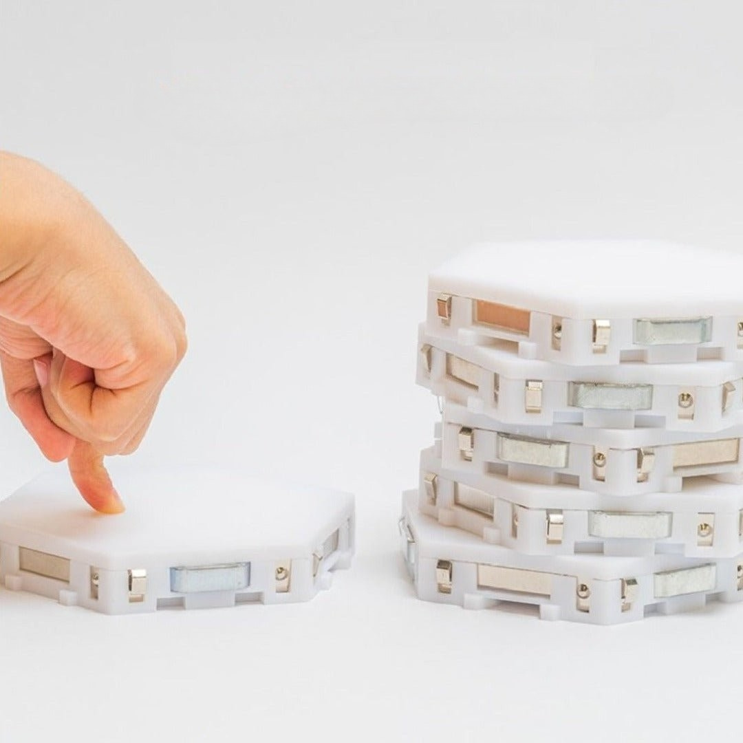 TouchLicht – Modular steuerbare LED-Panels mit Berührungssensor