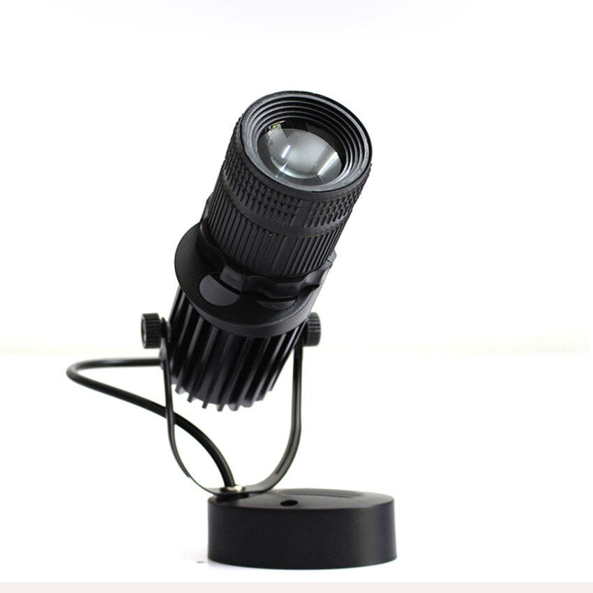 Orion – LED-Deckenstrahler für schicke Lichtakzente