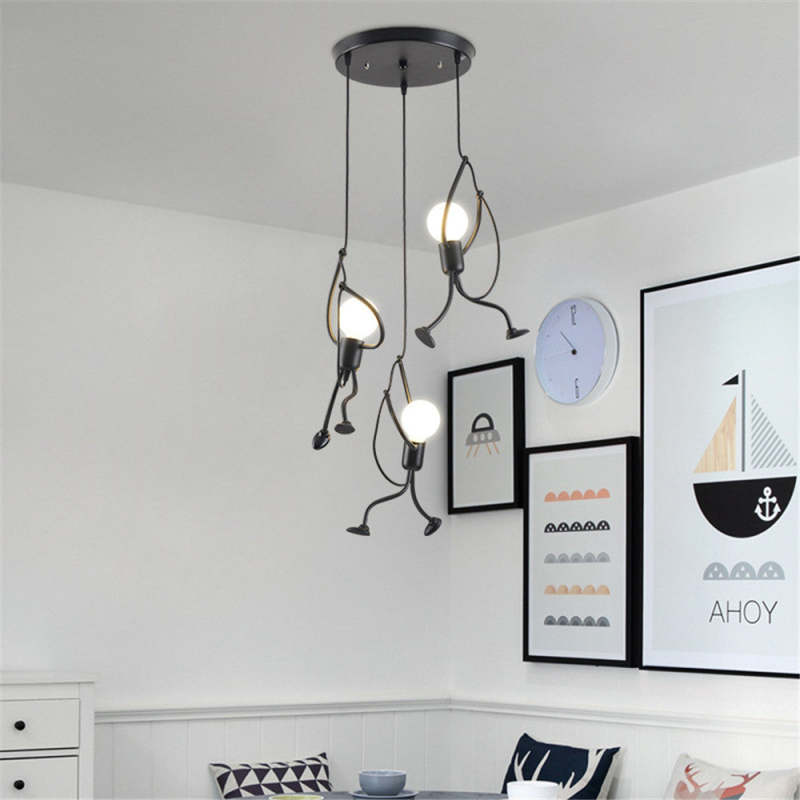 IronRetro – Industrielle Tischlampe im Superhelden-Look