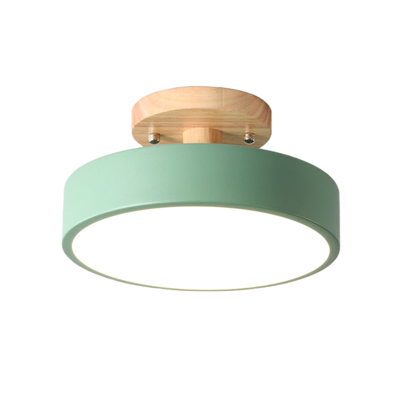 Lunira – Bunte Eisen-Deckenlampe mit Holzelement