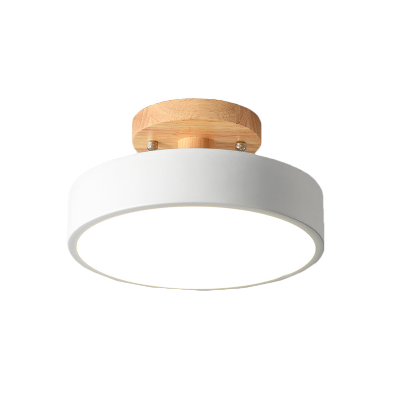 Lunira – Bunte Eisen-Deckenlampe mit Holzelement
