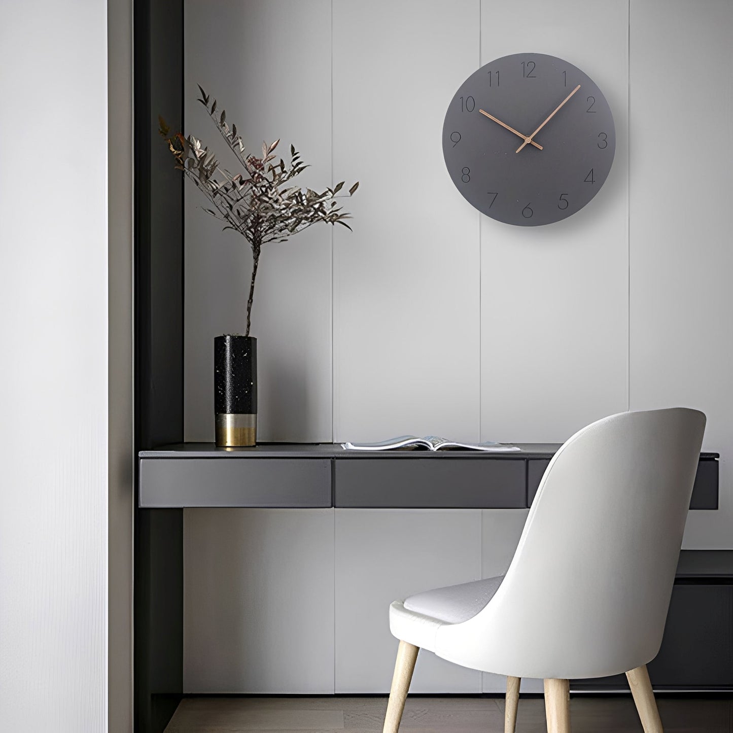 Skandor – Einfache Wanduhr im nordischen Design