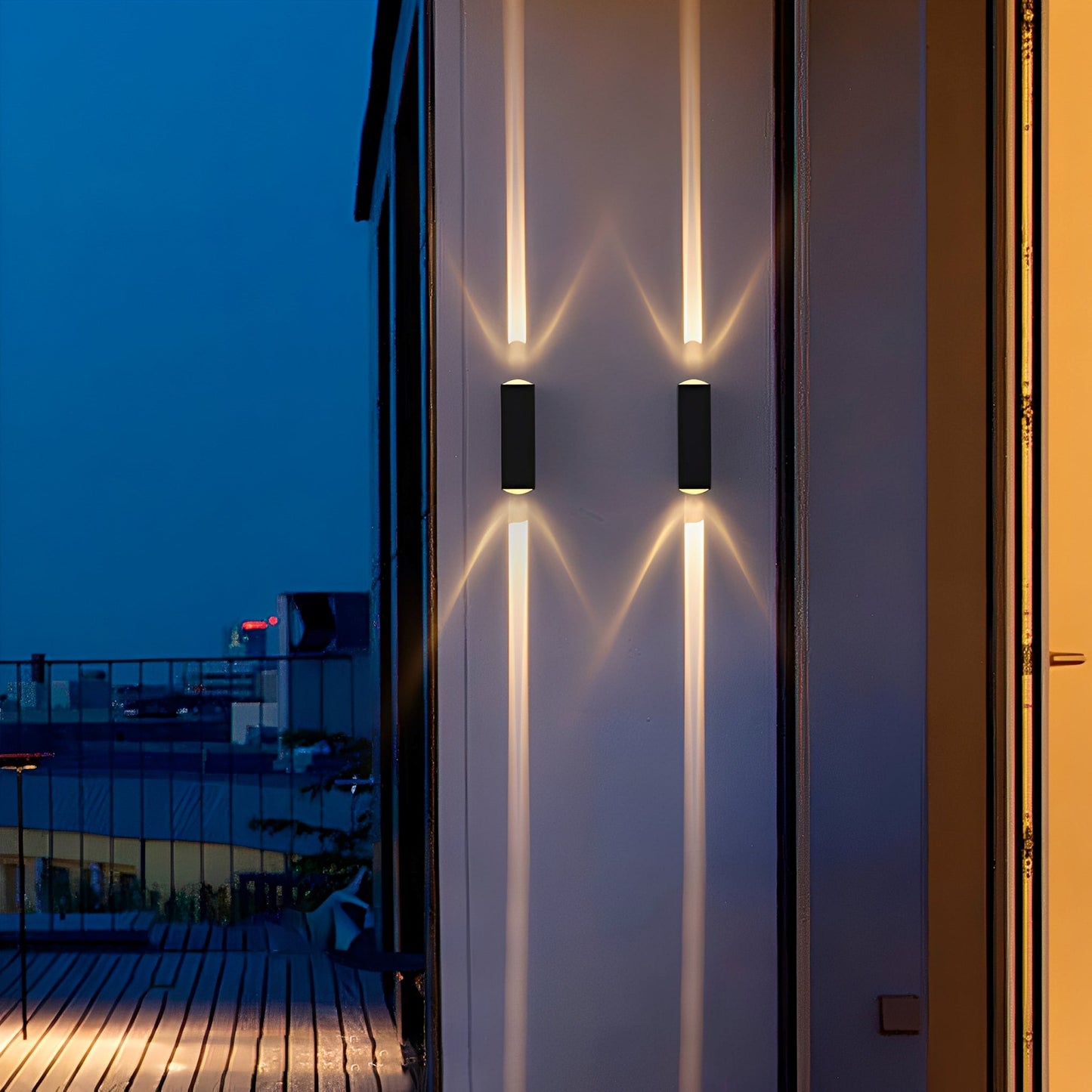 Laura – Wettergeschützte LED Außenwandlampe