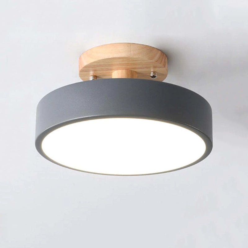 HolzGlanz – Moderne Deckenlampe aus Holz